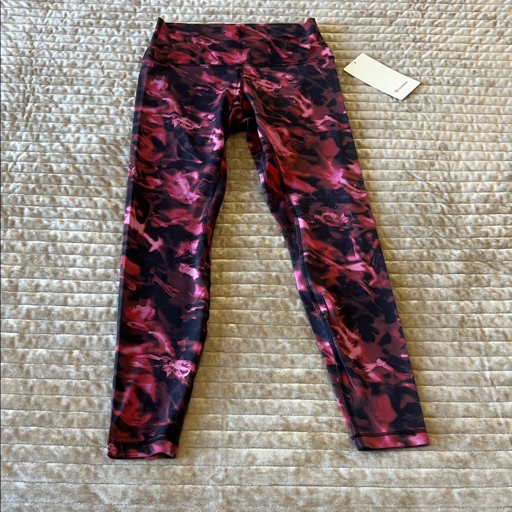 Lululemon align 28” size 8 yoga pants Stylish Pink and Black Leggings brand new